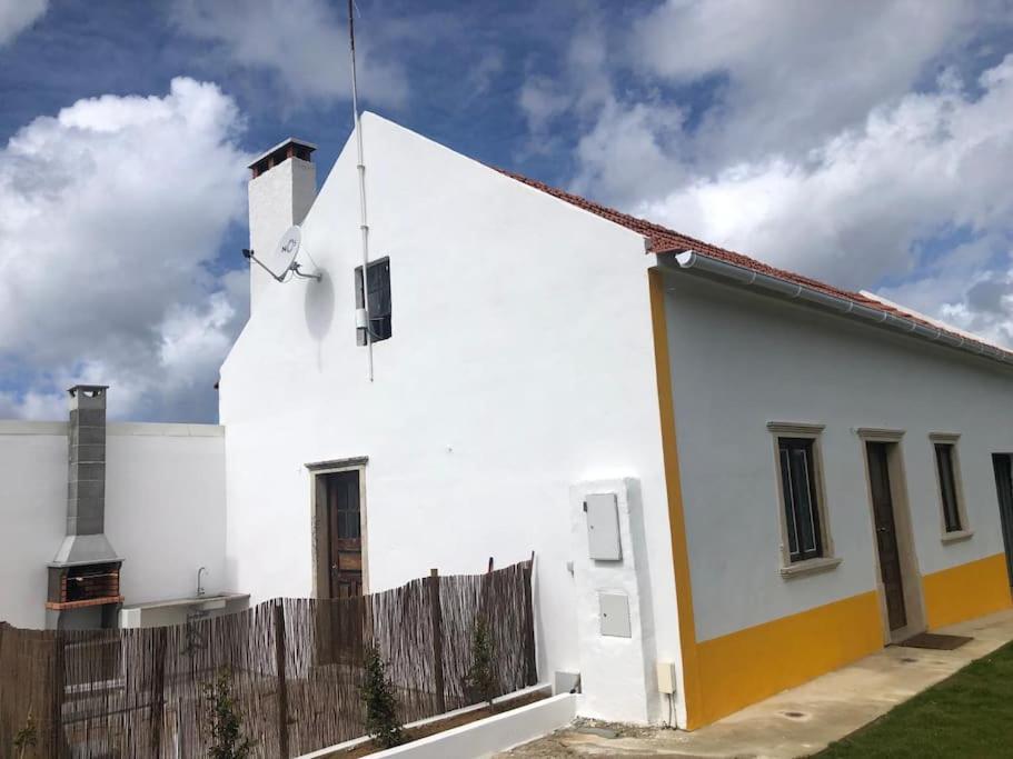 オビドス Quinta Da Casa Azulヴィラ エクステリア 写真